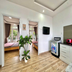 CHO THUÊ CĂN HỘ ĐƯỜNG BẠCH ĐẰNG CAO CẤP 2 PN FULL NỘI THẤT VIEW ĐẸP