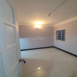 Chín Chủ. Cho Thuê Nhà Mới . 9x30   4pn 3wc