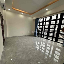 Cho thuê nhà nguyên cao lỗ, cách parcmall 300m,  4 tầng. 16 tr/ tháng
