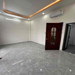 Cho thuê nhà nguyên cao lỗ, cách parcmall 300m,  4 tầng. 16 tr/ tháng