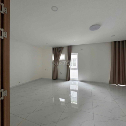 CHO THUÊ NHÀ PHỐ JAMONA QUẬN 7, 5,2x20 TRỆT 3 LẦU 30 TRIỆU/ THÁNG