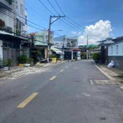 CHO THUÊ NHÀ NGUYÊN CĂN,  TRUNG TÂM.  QUẬN BÌNH TÂN