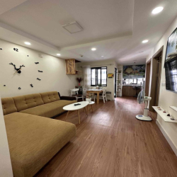 chính chủ cho thuê…  full đồ chỉ việc đến ở