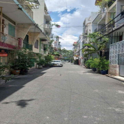 Nguyên căn HXH tiện ở VPCT Huỳnh Văn Bánh Phú Nhuận.