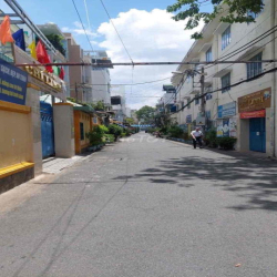 Nguyên căn HXH tiện ở VPCT Huỳnh Văn Bánh Phú Nhuận.