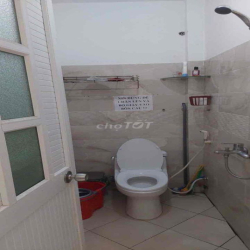 Nguyên căn HXH tiện ở VPCT Huỳnh Văn Bánh Phú Nhuận.