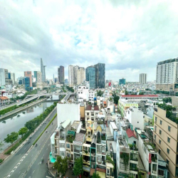 Cho thuê căn hộ 107m2 3PN Millennium Bến Vân Đồn Q4