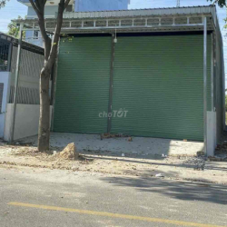 Cho thuê kho 300m2 mới 100% Phú Tân, Thành phố Mới