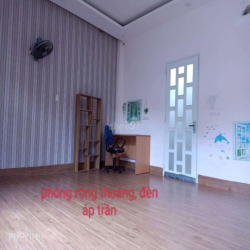 Phòng nhà đúc kiên cố sạch sẽ - Quận 9 (Thủ Đức) - Giá 3,5triệu
