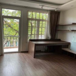 CHO THUÊ NHÀ PHỐ GÓC 2MT 6x18M, 6PN, 6WC, HẦM 4 LẦU 50 TRIỆU/ THÁNG