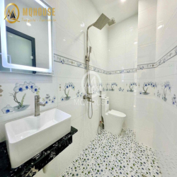 STUDIO BAN CÔNG NGAY CMT8 - BV THỐNG NHẤT - MÁY GIẶT RIÊNG