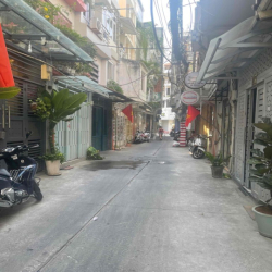 Cho thuê nhà trung tâm quận 3