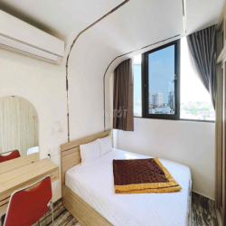 Căn Hộ 50m2 Ban Công Lớn Full Nội Thất Trung Tâm Quận 3 Giáp Quận 1