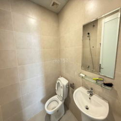 Cho thuê căn hộ có máy lạnh - ở ngay - nhà mới sạch sẽ