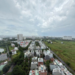 Cho thuê căn hộ có máy lạnh - ở ngay - nhà mới sạch sẽ