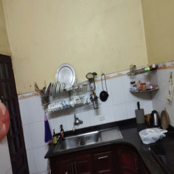 Cho thuê nhà có cửa hàng kinh doanh