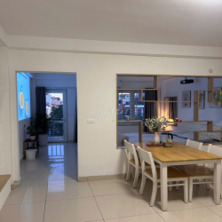 Chính chủ cho thuê nguyên căn 5 tầng, 5 studio Ngọc Hà HN làm Homestay