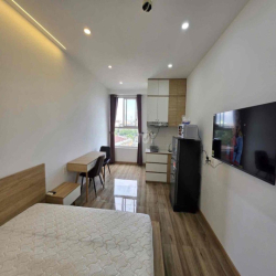 Căn hộ cao cấp gần sân bay nội thất đầy đủ vào ổ ngay