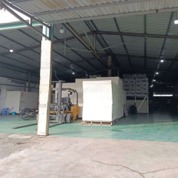 xưởng cho thuê đông thạnh hóc môn đường container 40f