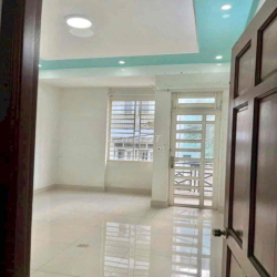 🏠Nguyên Căn 4Phòng Mặt Tiền Đường Số P.Tân Quy - Quận 7