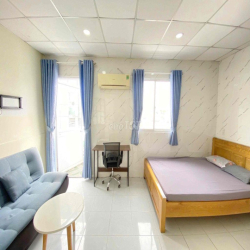 STUDIO BAN CÔNG NGẬP NẮNG – ĐƯỜNG TRƯỜNG SƠN