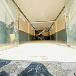 Cho Thuê Mặt Bằng Kinh Doanh - 1 Trệt - 1 Lầu - Diện Tích Lớn - Quận 6