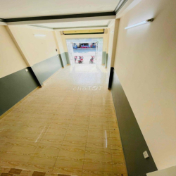 Cho Thuê Mặt Bằng Kinh Doanh - 1 Trệt - 1 Lầu - Diện Tích Lớn - Quận 6