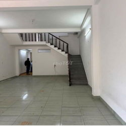 NHÀ 3 TẦNG 4PN 2WC GẦN CẦU SÔNG HÀN