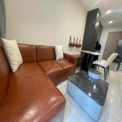 CHO THUÊ 2PN 2WC VIEW HỒ BƠI HƯỚNG MÁT S702 VINHOMES GRAN PARK
