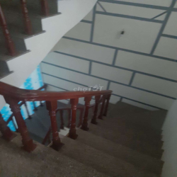 Cho thuê nhà phân lô phố Trần Quốc Hoàn -  60m2 x 5 tầng,  25 triệu/th