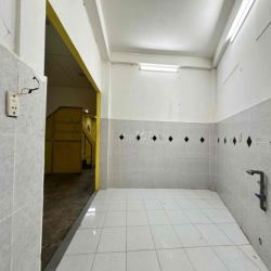 Chính chủ cho thuê mặt tiền