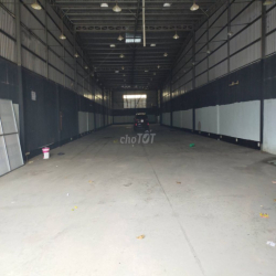 Cho thuê DT Xưởng 1200m2, đường Tải Lớn, xưởng mới