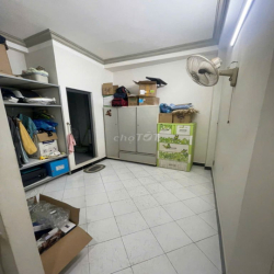 Nhà nguyên căn, 5m ra mặt tiền Bà Hạt tiện kinh doanh Online