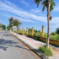 Cho thuê Cặp Đất rộng 600m đất View Sông MT đường Nguyễn Đình Thi  HX