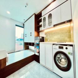 Ngay cầu Trịnh Văn Bô đi bộ ra Fpt Poly - phòng siêu đẹp giá tốt