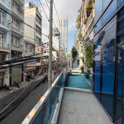 NHÀ 5LẦU MẶT TIỀN ĐƯỜNG NGUYỄN VĂN THƯƠNG,P25,BT.dtsd:320m2 - 9pn 5wc.