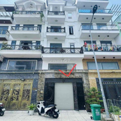NHÀ 1/ NGẮN HHG. TRỆT LỬNG 3 LẦU 4PN 3WC ( VỊ TRÍ ĐẸP )