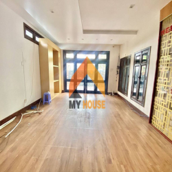 HẾT HỒN VILLA VIEW SÔNG MÁT RƯỢI CHỈ 60TR TO LÙ LÙ NGỤ QUẬN 2 Ạ ^^