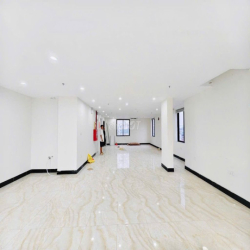 Cho thuê văn phòng, phòng khám Phương Mai 90m2 20tr 3 thoáng