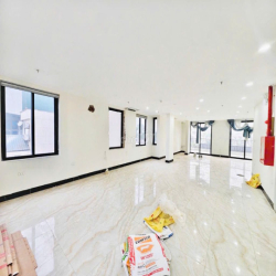 Cho thuê văn phòng, phòng khám Phương Mai 90m2 20tr 3 thoáng