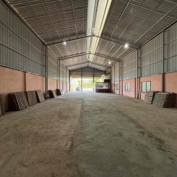 Thuê kho mặt tiền Hùng Vương 500m2 Lagi Bình Thuận
