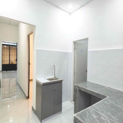 Cho thuê nhà hẻm dht27. 4m x 16m. 1 lầu. 3pn. 2wc. giá 8tr