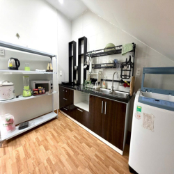 CHO THUÊ CĂN HỘ 1 PHÒNG NGỦ FULL NỘI THẤT Ở ĐƯỜNG TRẦN QUANG KHẢI