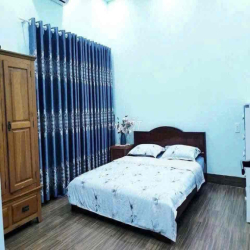 Cho thuê Nhà đẹp 1 trệt 2 lầu trung tâm biên hoà