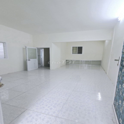 Nhà nguyên căn Quận 3 – 1 trệt 1 lầu, 2PN, hẻm thông Võ Văn Tần