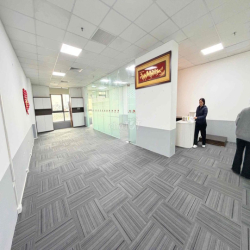 Cho thuê văn phòng 50m,100m,150m,200m toà Golden Palm giá 200.000đ/m2