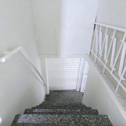 Nhà nguyên căn Quận 3 – 1 trệt 1 lầu, 2PN, hẻm thông Võ Văn Tần