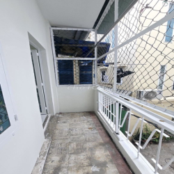 Nhà nguyên căn Quận 3 – 1 trệt 1 lầu, 2PN, hẻm thông Võ Văn Tần