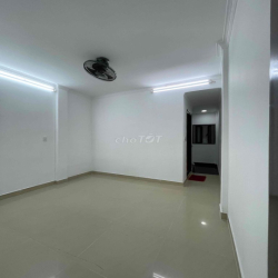 cho thuê nhà mặt tiền kd da nghành nghề ,  Huỳnh Khương an p5 gv ,