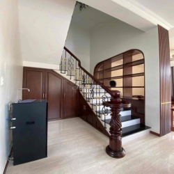 Cho thuê biệt thự Liên Phường quận 9 giá tốt 25tr/tháng